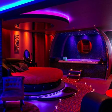 L'Insolite Spa Privatif "Suite Luxueuse-Jacuzzi Toulouse Exterior foto