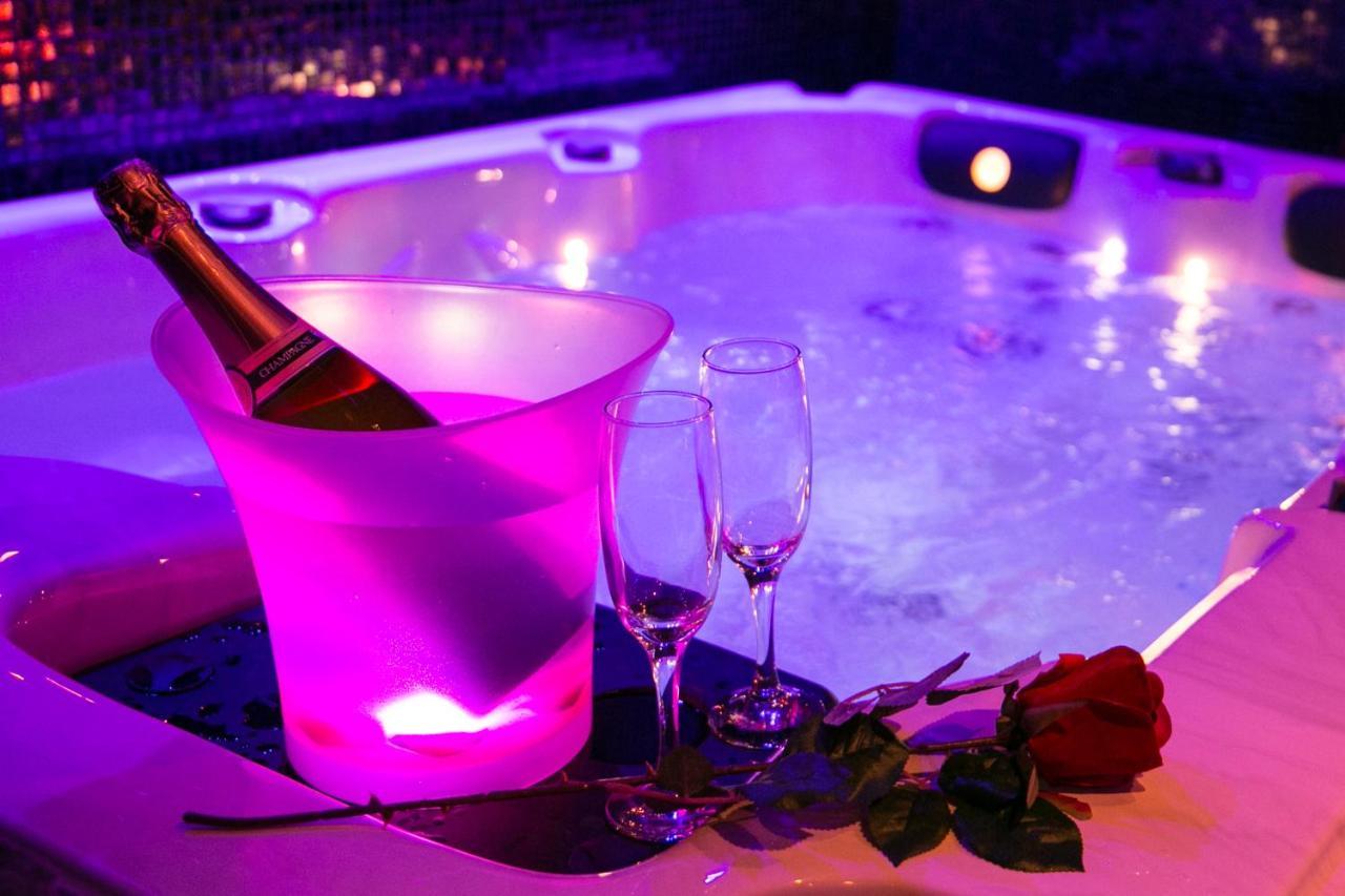 L'Insolite Spa Privatif "Suite Luxueuse-Jacuzzi Toulouse Exterior foto